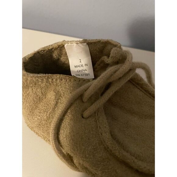 Koala Baby Tan Suede Moccasin Shoes size 2 - Picture 3 of 3